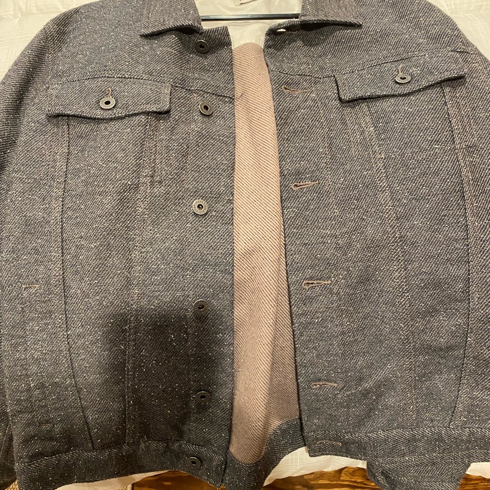 Flint and Tinder jacket like new